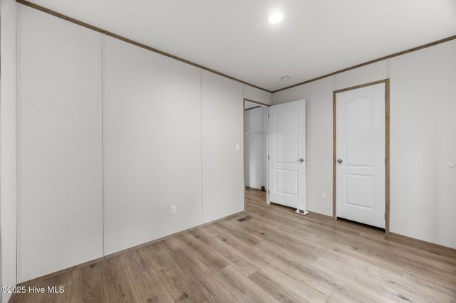 126 Hunter Court, Rocky Point, NC 28457