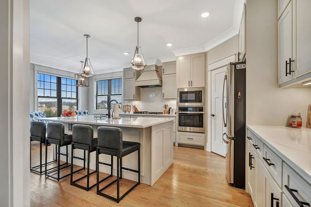 3806 Carriage Dr, Murfreesboro, TN 37128