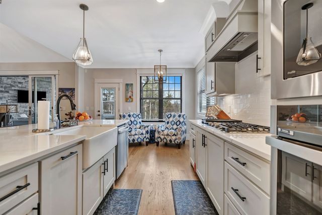 3806 Carriage Dr, Murfreesboro, TN 37128