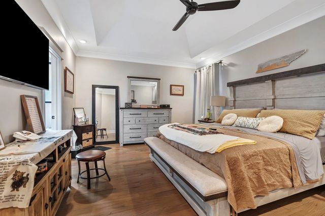 3806 Carriage Dr, Murfreesboro, TN 37128