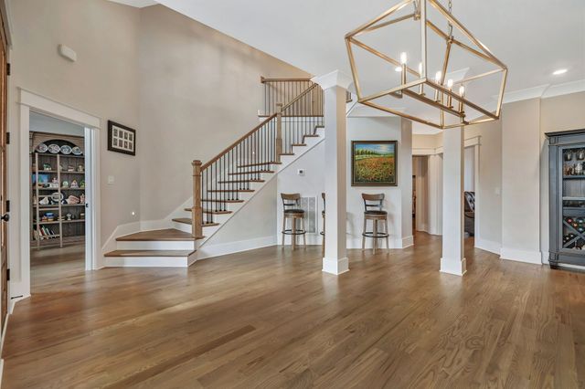 3806 Carriage Dr, Murfreesboro, TN 37128