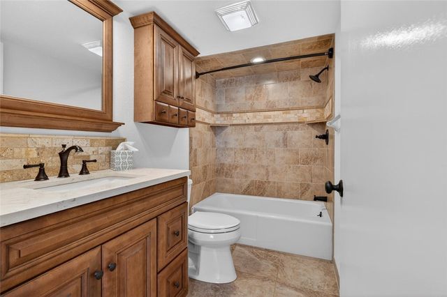 910 E Causeway Boulevard A4, Vero Beach, FL 32963