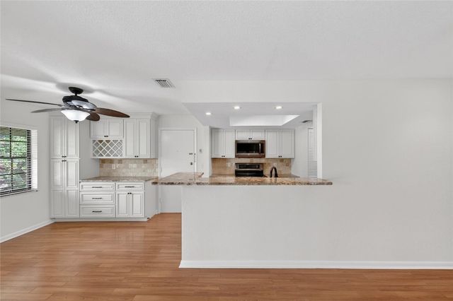 910 E Causeway Boulevard A4, Vero Beach, FL 32963