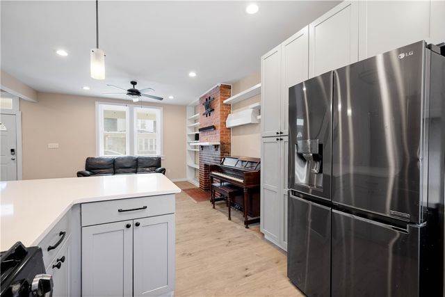 335 Church Ave, Mt Oliver, PA 15210