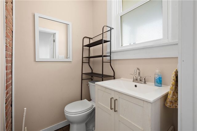 335 Church Ave, Mt Oliver, PA 15210