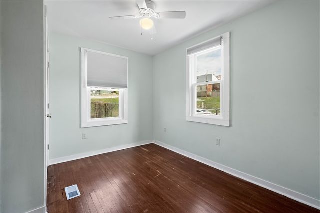 335 Church Ave, Mt Oliver, PA 15210