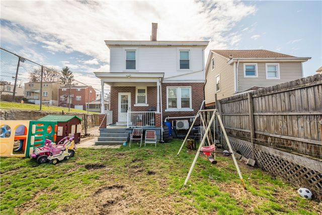 335 Church Ave, Mt Oliver, PA 15210