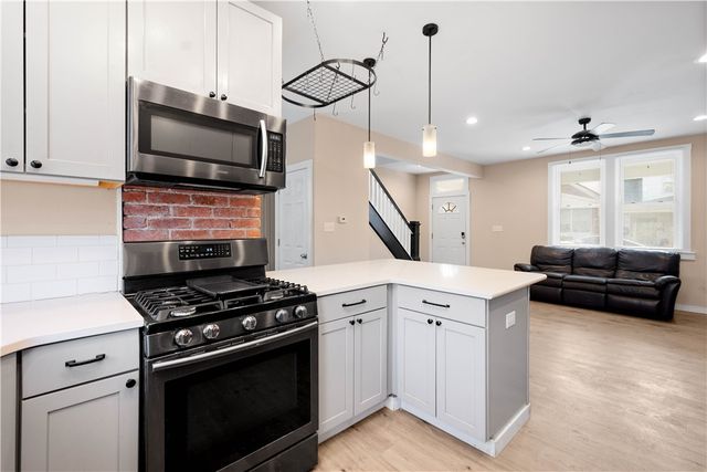 335 Church Ave, Mt Oliver, PA 15210