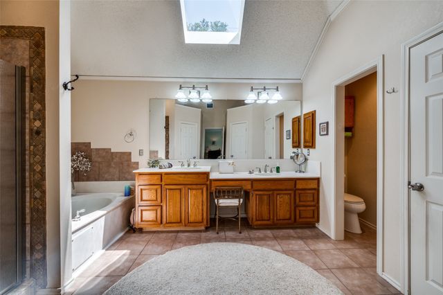 709 Evergreen Drive, Hurst, TX 76054