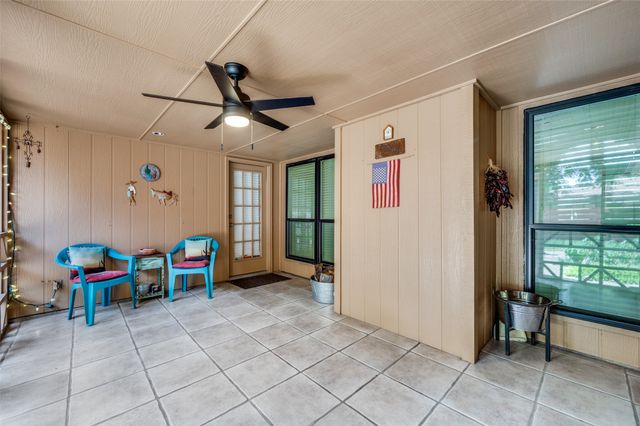 709 Evergreen Drive, Hurst, TX 76054