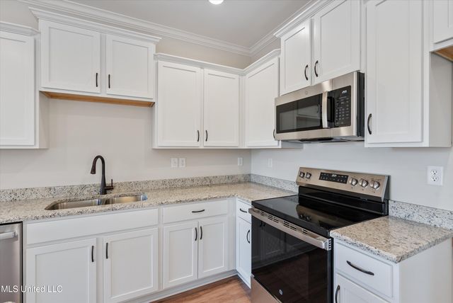 1728 Ryker Road, Southaven, MS 38672