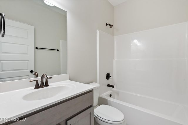 1728 Ryker Road, Southaven, MS 38672