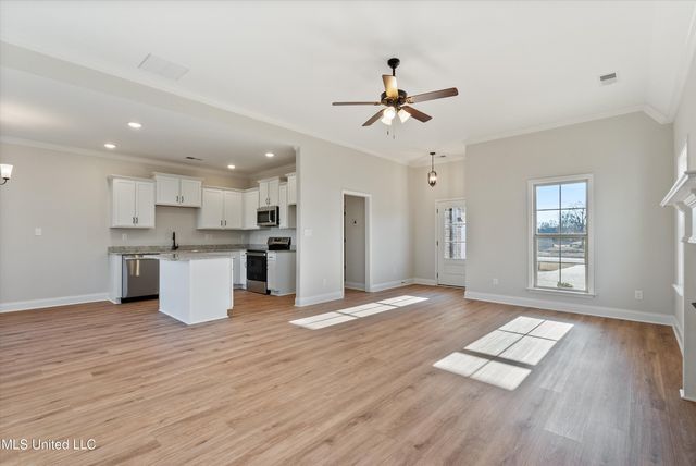 1728 Ryker Road, Southaven, MS 38672