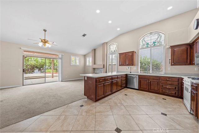 1049 Salem, Corona, CA 92881
