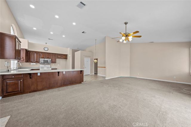 1049 Salem, Corona, CA 92881