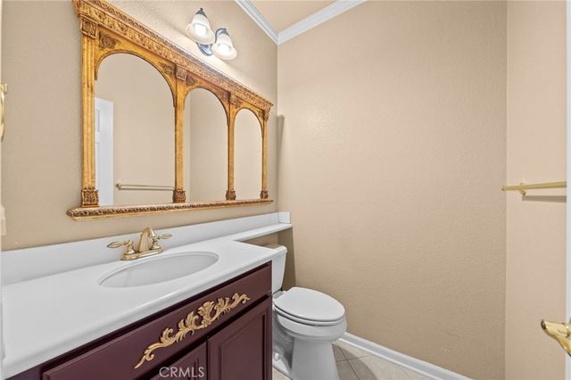 1049 Salem, Corona, CA 92881