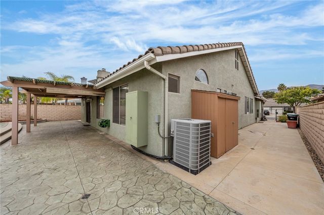 1049 Salem, Corona, CA 92881
