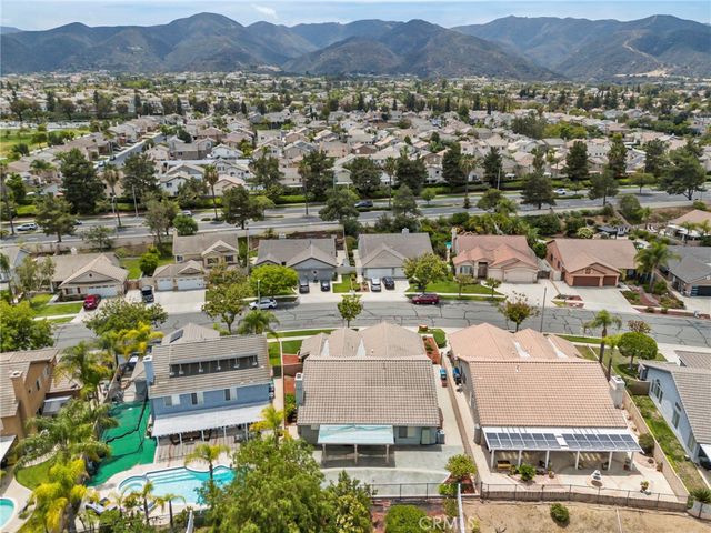 1049 Salem, Corona, CA 92881