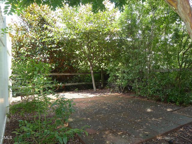 314 Davie Road B, Carrboro, NC 27510