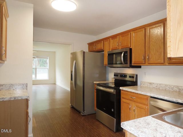 314 Davie Road B, Carrboro, NC 27510