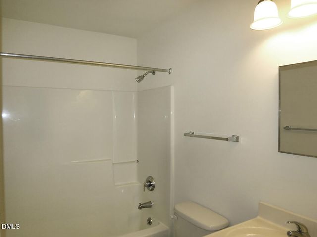 314 Davie Road B, Carrboro, NC 27510