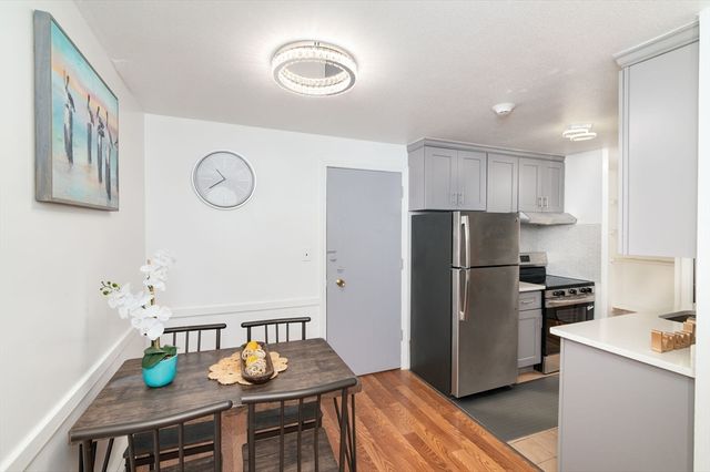 426 Pleasant St U17, Malden, MA 02148