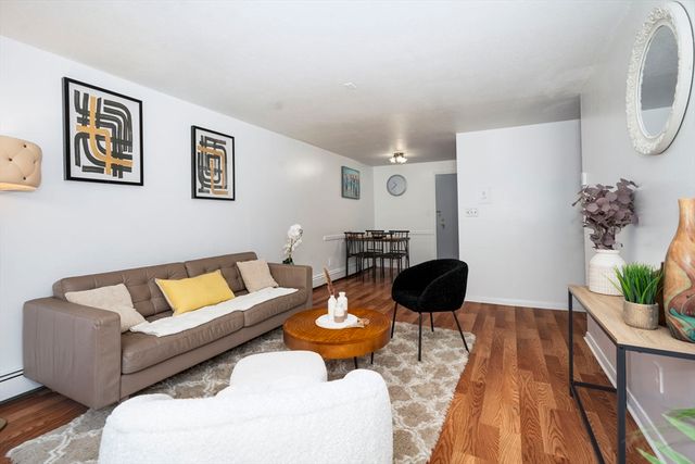 426 Pleasant St U17, Malden, MA 02148