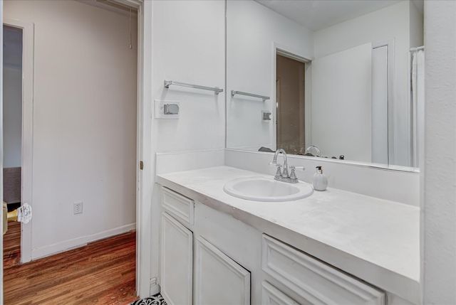 1835 N San Jacinto Street, Liberty, TX 77575