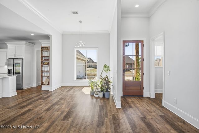 204 Ashbury Cove, Canton, MS 39046