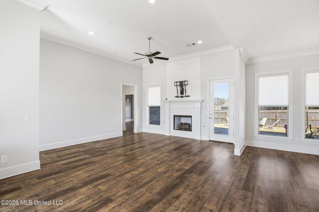 204 Ashbury Cove, Canton, MS 39046