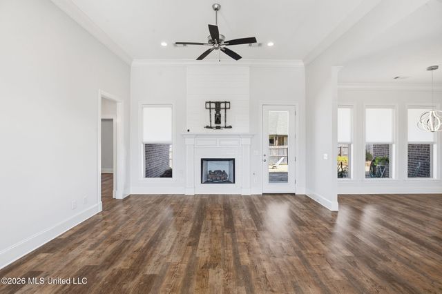 204 Ashbury Cove, Canton, MS 39046