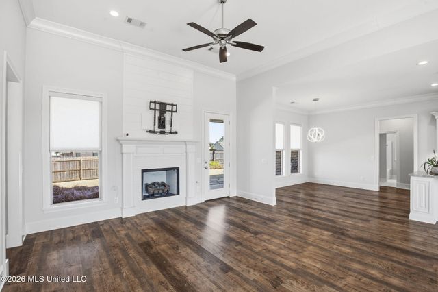 204 Ashbury Cove, Canton, MS 39046