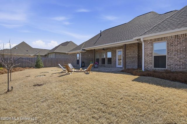 204 Ashbury Cove, Canton, MS 39046