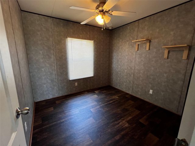 1007 Scott ST B, Kyle, TX 78640