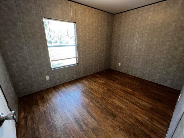 1007 Scott ST B, Kyle, TX 78640