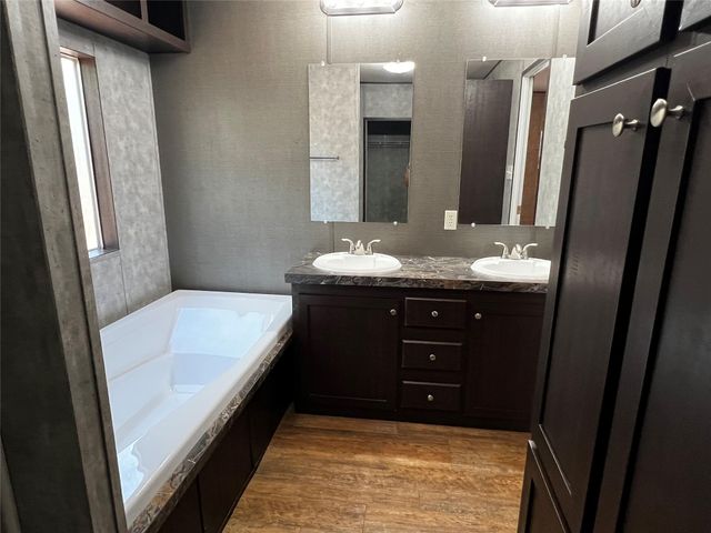 1007 Scott ST B, Kyle, TX 78640
