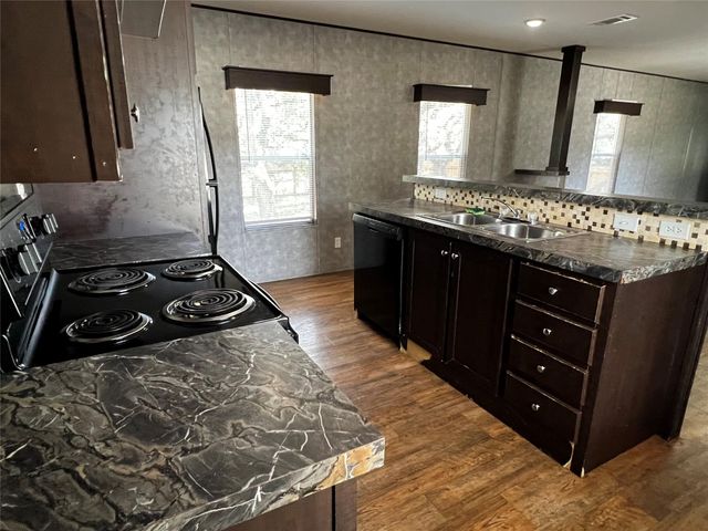 1007 Scott ST B, Kyle, TX 78640