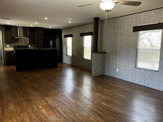 1007 Scott ST B, Kyle, TX 78640