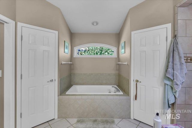 12113 W Musket Dr, Boise, ID 83713