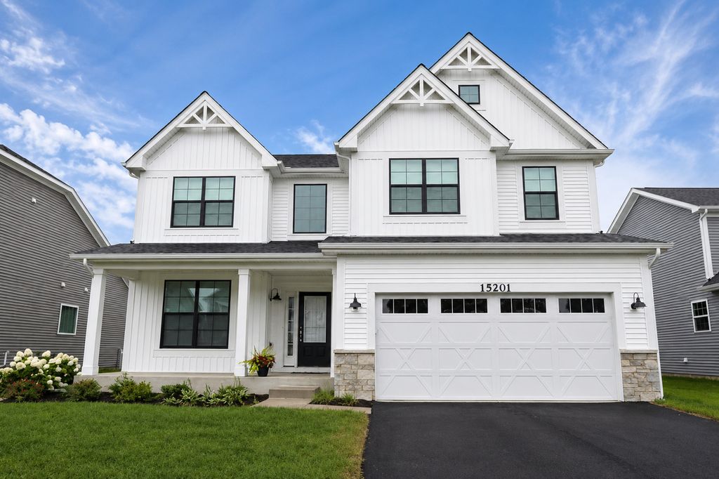 15201 S Emerson Street, Plainfield, IL 60544