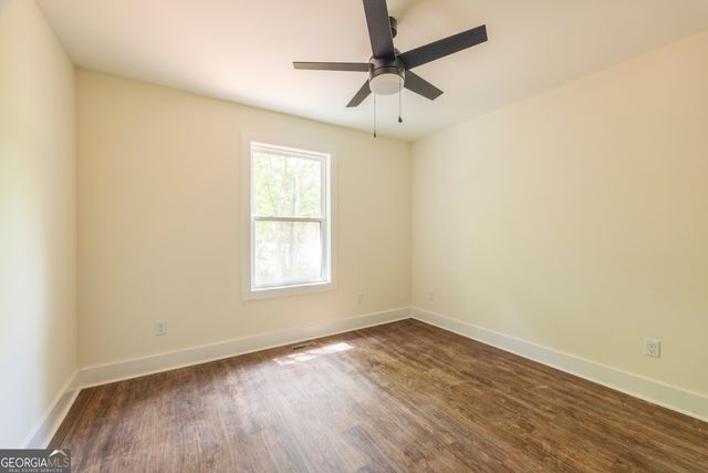 124 Baskins Ext, Canon, GA 30520