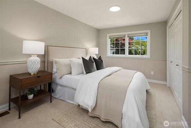 621 128th Avenue SE, Bellevue, WA 98005