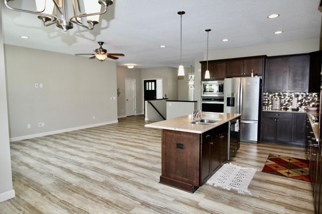 15672 Fairchild Way, Apple Valley, MN 55124