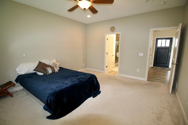 15672 Fairchild Way, Apple Valley, MN 55124
