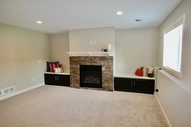 15672 Fairchild Way, Apple Valley, MN 55124