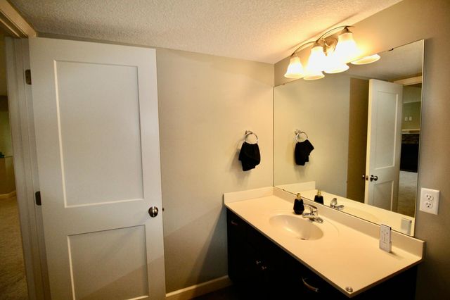 15672 Fairchild Way, Apple Valley, MN 55124