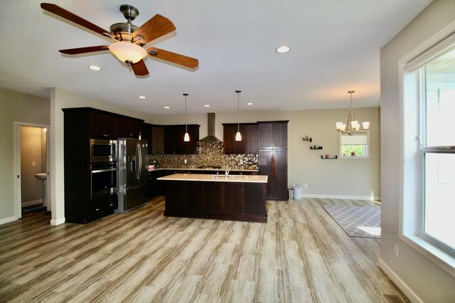 15672 Fairchild Way, Apple Valley, MN 55124