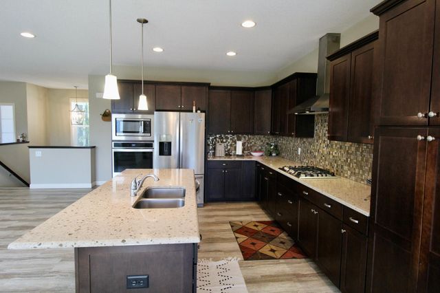15672 Fairchild Way, Apple Valley, MN 55124