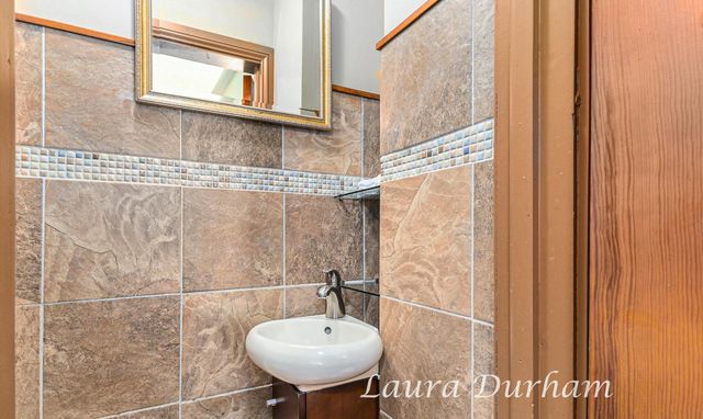 790 Lake Street, Saugatuck, MI 49453