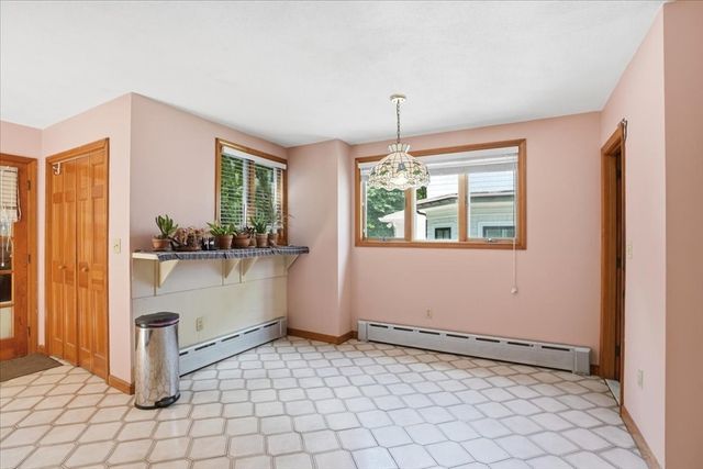 14 Brookside Park, Milton, MA 02186
